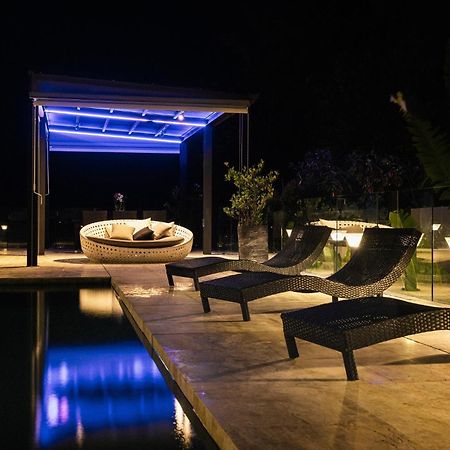 Villa Obsidian, With Staff, Sea View And Walk To Choeng Mon Beach Екстериор снимка