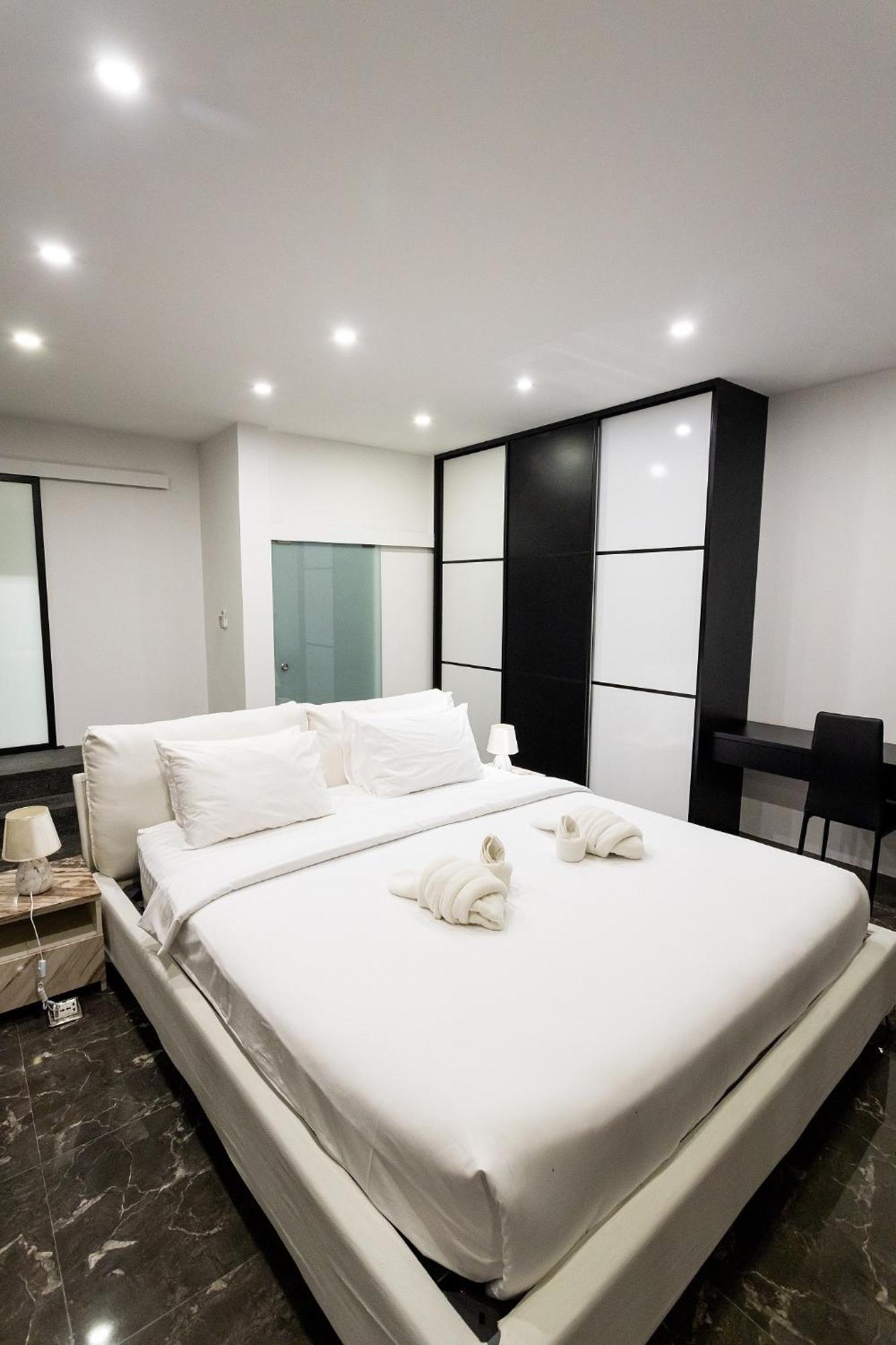 Villa Obsidian, With Staff, Sea View And Walk To Choeng Mon Beach Екстериор снимка